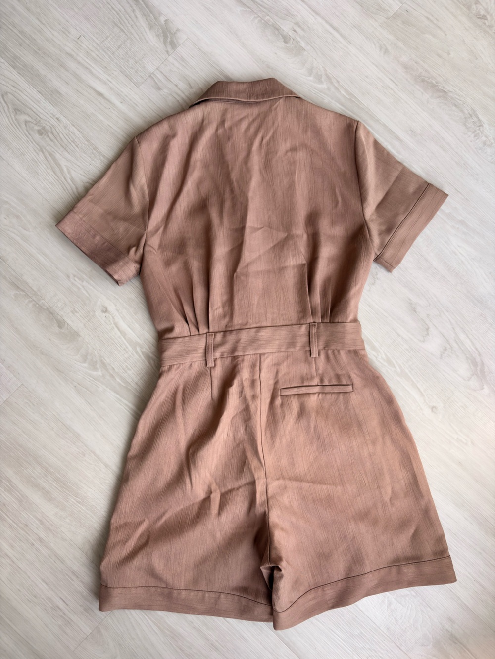 Ichi Tan Collared Romper - Picture 2 of 3
